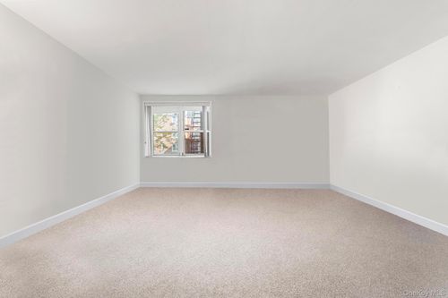 apt-5z-1 Sadore Ln, Yonkers, NY, 10710-4830 | Card Image