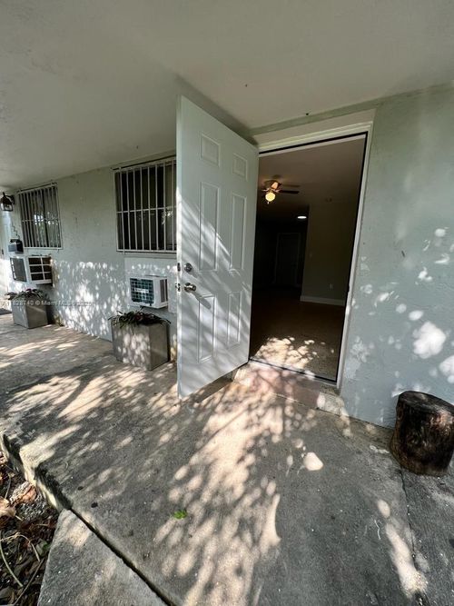 2-1220 Nw 12th St, Homestead, FL, 33030-3964 | Card Image