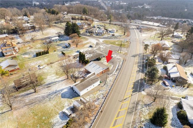 138 S Pine Ave, House other with 5 bedrooms, 3 bathrooms and 4 parking in Stoystown PA | Image 4