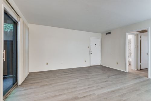 apt-1063-12816 Midway Rd, Dallas, TX, 75244-6357 | Card Image