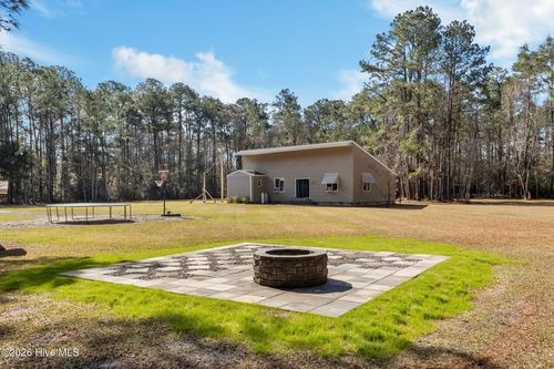 257 Crows Nest Rd, Beaufort, NC, 28516-7292 | Card Image