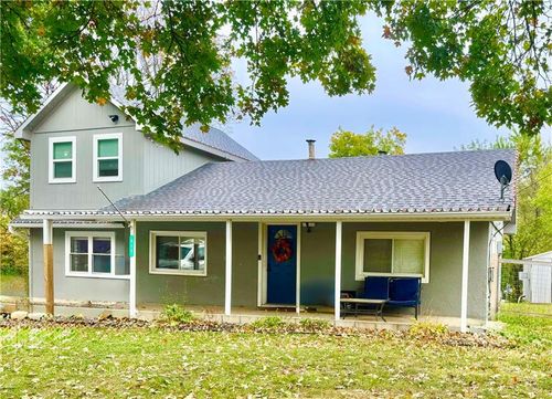 915 Dickinson Rd, Independence, MO, 64050-1336 | Card Image