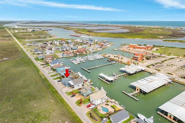 57 Marlin Ln, House other with 3 bedrooms, 4 bathrooms and null parking in Freeport TX | Image 8