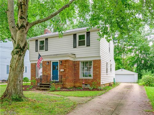 1720 Wiltshire Rd, Akron, OH, 44313-6154 | Card Image
