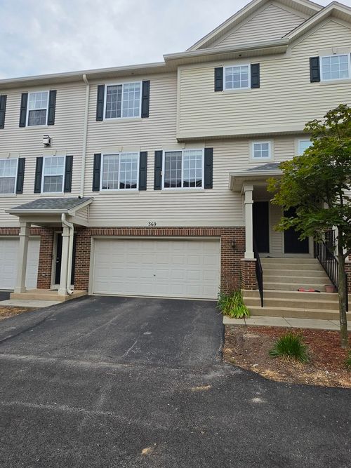 369-369 Evergreen Cir, Gilberts, IL, 60136-4050 | Card Image