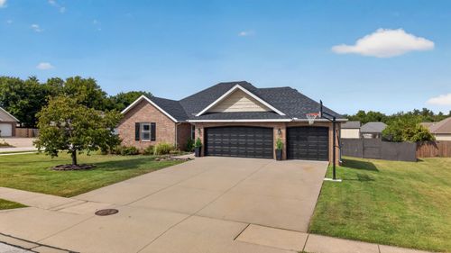 221 Pheasant, Willard, MO, 65781-7510 | Card Image