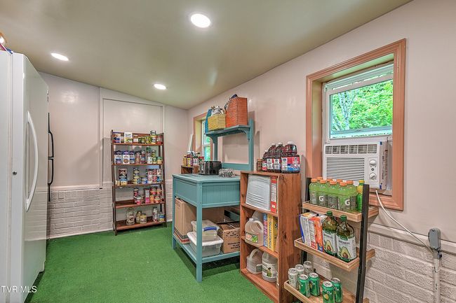 24483 Cave Creek Rd, House other with 5 bedrooms, 3 bathrooms and null parking in Abingdon VA | Image 25