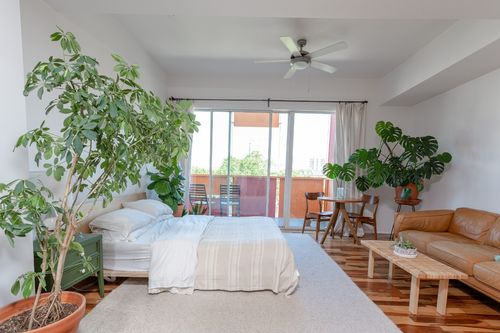 apt-304-1200 E 11th St, Austin, TX, 78702-1921 | Card Image