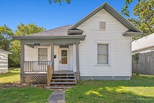 1121 N Prospect Ave, Springfield, MO, 65802-3514 | Card Image