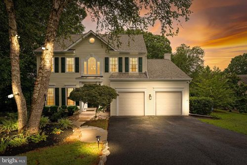 10201 N Hampton Ln, FREDERICKSBURG, VA, 22408-5513 | Card Image