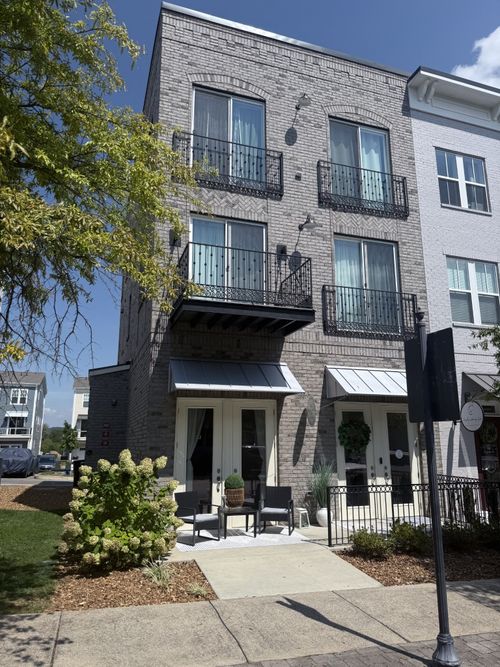 2020 Tollgate Blvd, Thompsons Station, TN, 37179-1003 | Card Image
