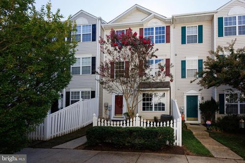 8860 Goose Landing Cir, COLUMBIA, MD, 21045-2181 | Card Image