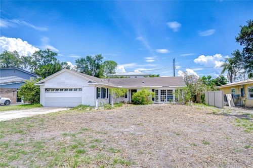 621 Hudson Ave, TAMPA, FL, 33606-3926 | Card Image