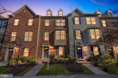 7511 Garcia Pl, ELKRIDGE, MD, 21075-2405 | Card Image