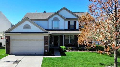 13973 Avalon East Dr, Fishers, IN, 46037-6211 | Card Image