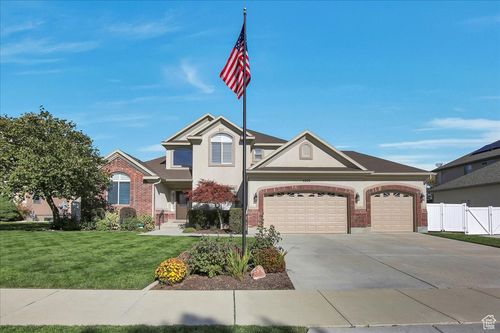 4208 W Chestnut View Dr, South Jordan, UT, 84009-7138 | Card Image