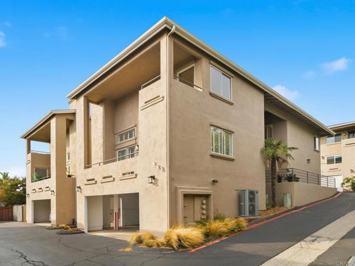 apt-a-553 A Hygeia Ave, Encinitas, CA, 92024-2674 | Card Image