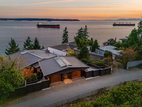 3673 Sunset Lane, West Vancouver, BC, V7V0A9 | Card Image