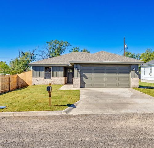 314 W 12th St, San Angelo, TX, 76903-5351 | Card Image
