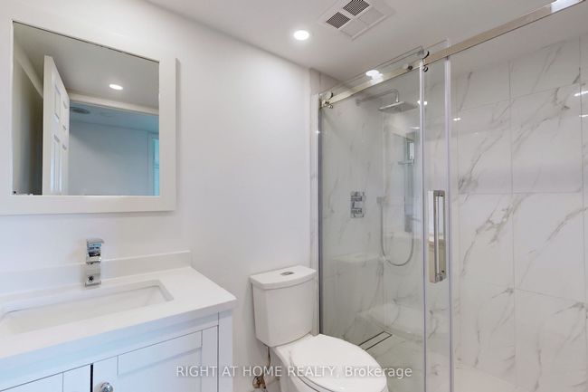 PH-201 - 1 Emerald Lane, Condo with 2 bedrooms, 2 bathrooms and null parking in Thornhill ON | Image 25