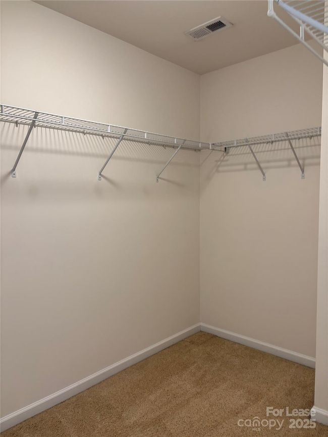 Primary Closet 2 | Image 20