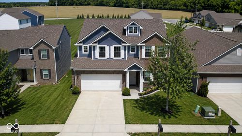 5872 Wintersweet Ln, Whitestown, IN, 46075-4552 | Card Image