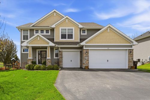137 6th St Nw, Delano, MN, 55328-2001 | Card Image