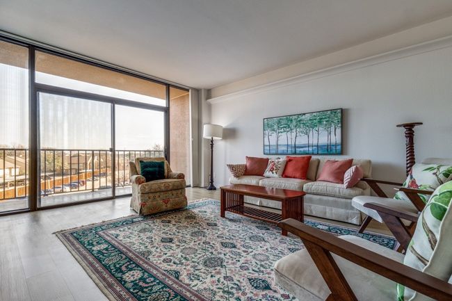 APT-317 - 5200 Keller Springs Rd, Condo with 2 bedrooms, 2 bathrooms and null parking in Dallas TX | Image 5