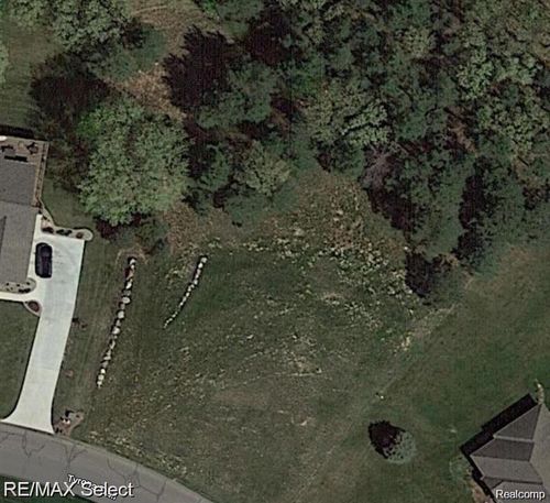 0 Tyrone Trl, Fenton, MI, 48430 | Card Image