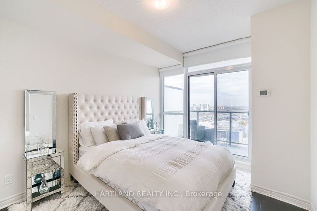 1901 - 339 Rathburn Rd W, Condo with 1 bedrooms, 1 bathrooms and 1 parking in Mississauga ON | Image 9