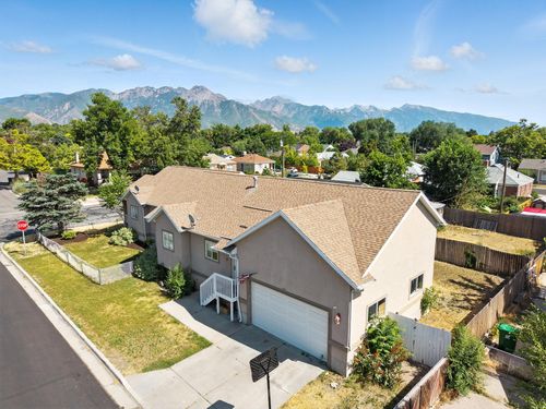 2922 S 800 E, Salt Lake City, UT, 84106-1620 | Card Image