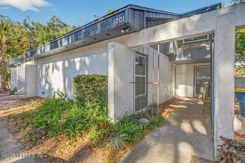 1201 Mayport Landing Cir, JACKSONVILLE, FL, 32233-6508 | Card Image