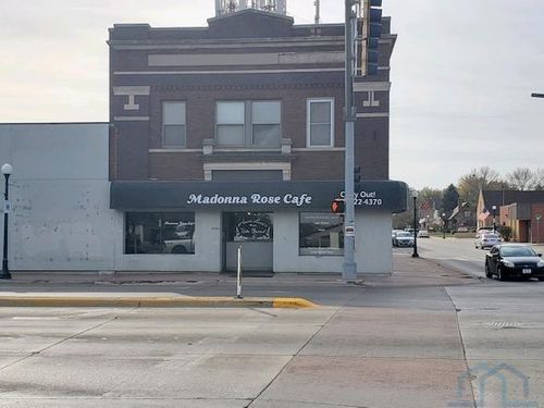 2004 S Saint Aubin St, Sioux City, IA, 51106-2457 | Card Image