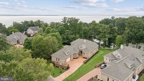 424 Rivers Edge, Williamsburg, VA, 23185-8945 | Card Image