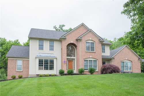 52 Meadow Cove Rd, Pittsford, NY, 14534-3351 | Card Image