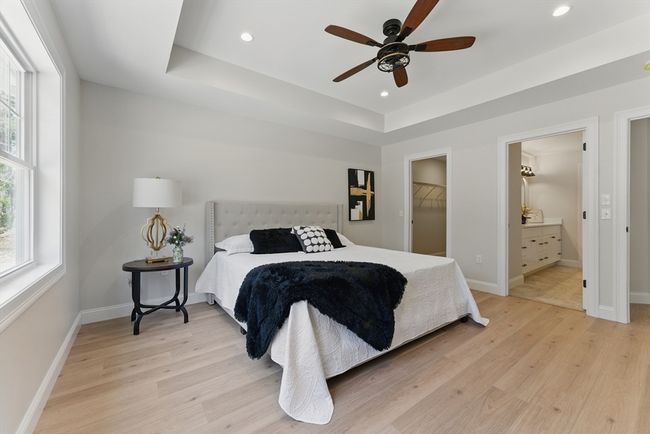18 - 18 Nicols Way, Condo with 2 bedrooms, 2 bathrooms and 2 parking in Easthampton MA | Image 18