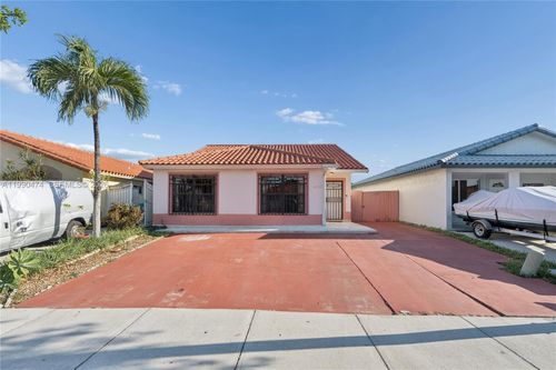 8798 Nw 111th Ter, Hialeah Gardens, FL, 33018 | Card Image