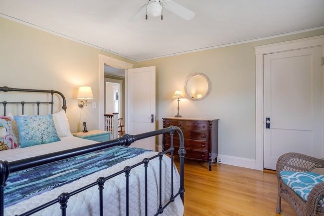 22 Elm St, House other with 3 bedrooms, 1 bathrooms and 5 parking in Woburn MA | Image 17