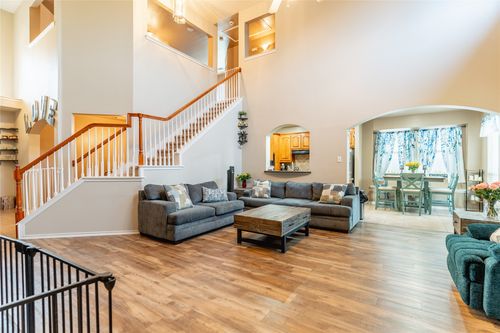 6500 Fannin Farm Way, Arlington, TX, 76001-5802 | Card Image