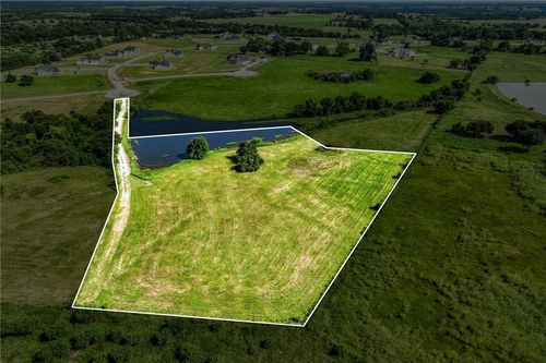 1560 Bluebonnet Ridge Drive, Chappell Hill, TX, 77426 | Card Image