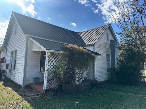 111 W Cleveland St, Prairie Grove, AR, 72753-3123 | Card Image