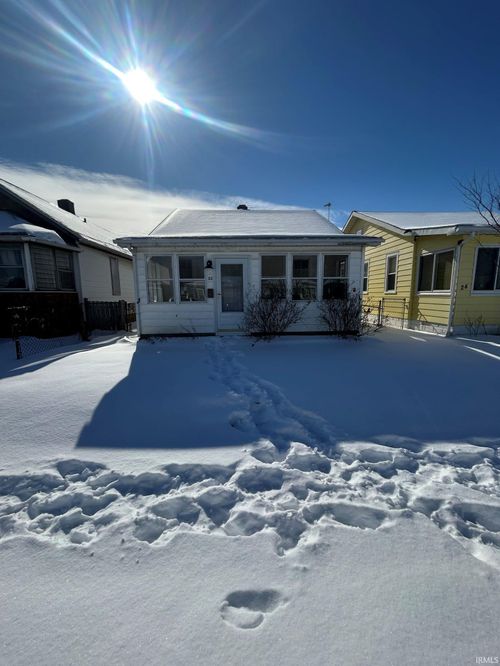 22 W Tennessee Street, Evansville, IN, 47710-2553 | Card Image