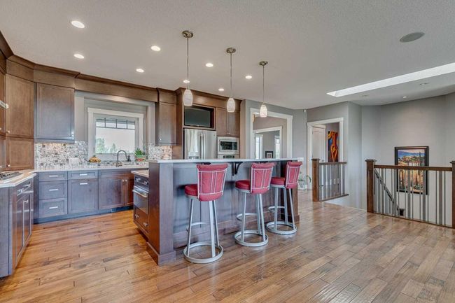 226018 30 Street W, House other with 2 bedrooms, 3 bathrooms and 8 parking in Rural Foothills County AB | Image 10