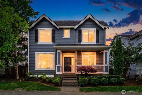 7306 Douglas Avenue Se, Snoqualmie, WA, 98065 | Card Image