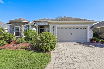 10101 Lake Miona Way, House other with 3 bedrooms, 2 bathrooms and null parking in Oxford FL | Image 2