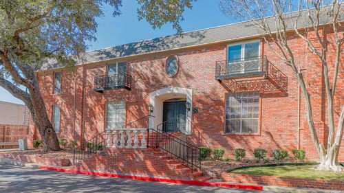 apt-236-7500 Callaghan Rd, San Antonio, TX, 78229-2815 | Card Image