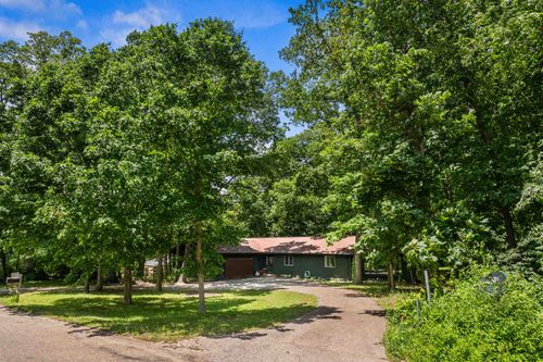 16718 E 400 North Rd, Heyworth, IL, 61745-9041 | Card Image
