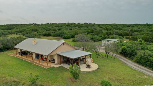 8177 Wendel Loop, Harper, TX, 78631-5173 | Card Image