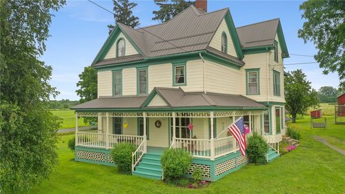 643 Cobb St, Groton, NY, 13073-8728 | Card Image