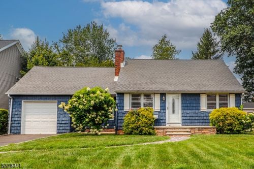 70 Lancaster Rd, Colonia, NJ, 07067-1138 | Card Image